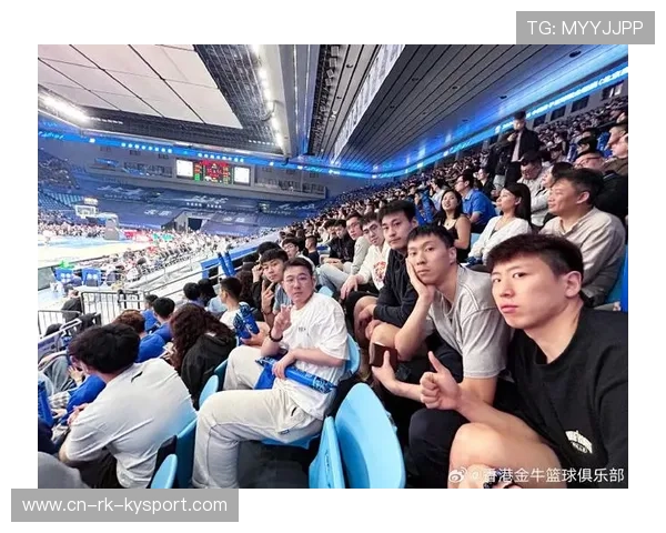 CBA新季球迷互动活动全面升级，现场氛围火热，cba球迷入场观赛